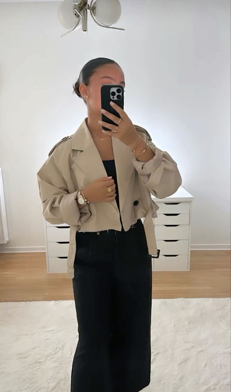 EMILY | Kort Trenchcoat Med Belte